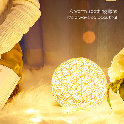 Rattan Ball Table Lamp, 15cm Woven Shade, USB Cord — Meridian NH-717