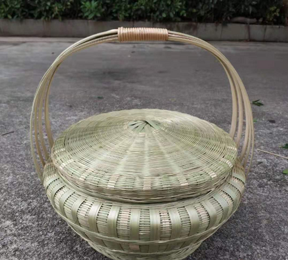 Lidded Bamboo Woven Storage Basket — Reed NH-927