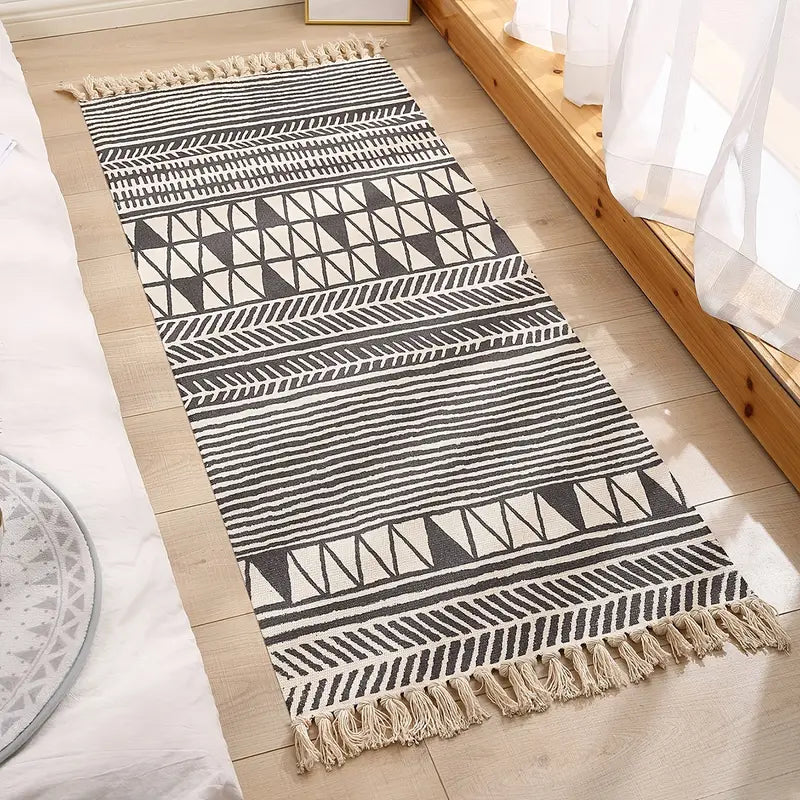 Handwoven Cotton Tasselled Rug — Loom NH-1514