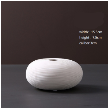 Pearl · NH BB-49 — Sculptural Bud Vase