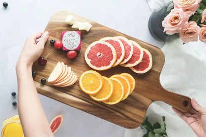 Acacia Cutting Board with Handle for Cheese, 35 cm — Alcova NH-632