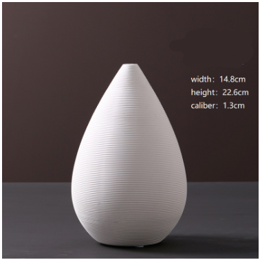Pearl · NH BB-49 — Sculptural Bud Vase