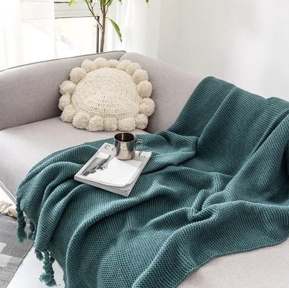 Knitted Throw Blanket, Soft Yarn Bed Throw — Reverie NH-897