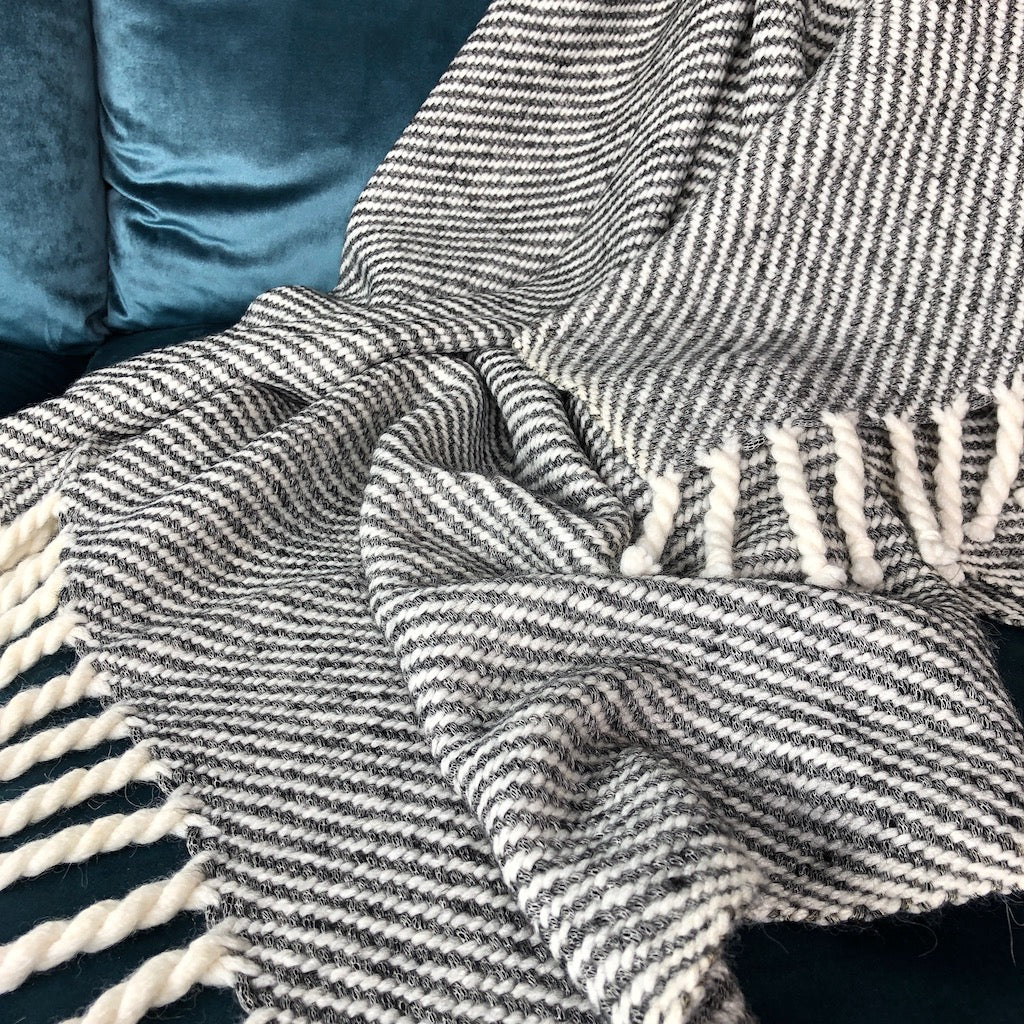 Alpaca Chunky Stripe Throw, Black — Fell NH-1522