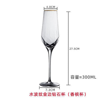 Hammered Glass Wine Goblet — Verre NH-1558