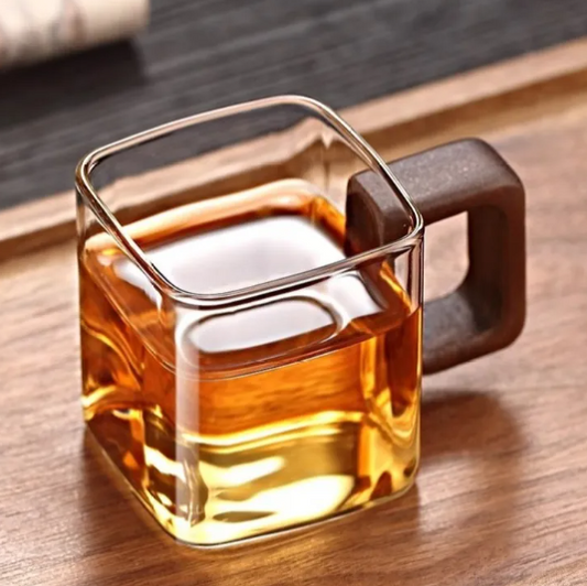 Borosilicate Glass Pot with Walnut Handle — Verre NH-1552