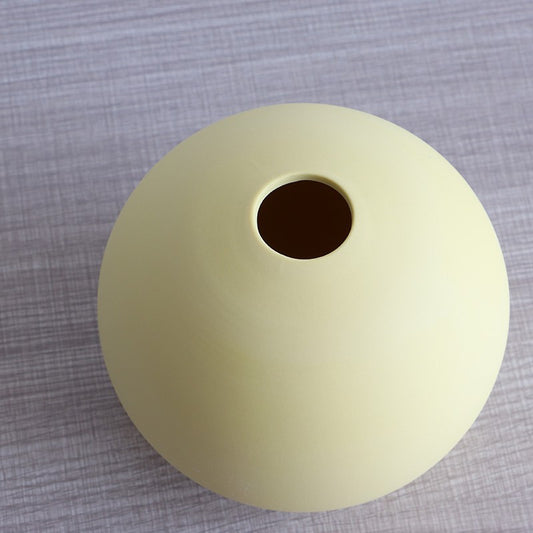 Round Ceramic Vase Small, Ball Shaped Vase in Five Colours 14cm — Atrium NH-659