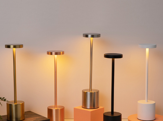 Metal Touch Table Lamp, USB Rechargeable, Three Colour — Meridian NH-722