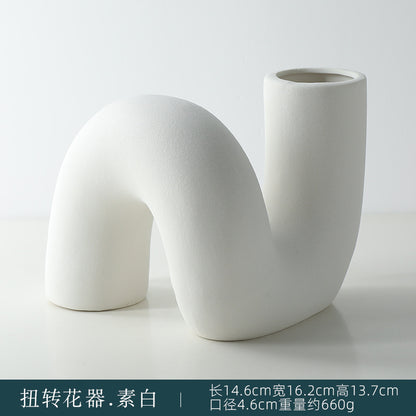 Twist Ceramic Vase Dried Flowers, Plain White or Light Brown Glaze — Atrium NH-656