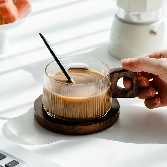 Glass Coffee Cups with Walnut Base, Set — Verre NH-1555