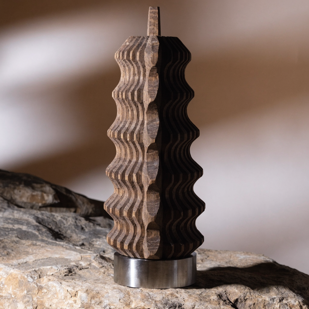 Ridge Totem Ash and Steel