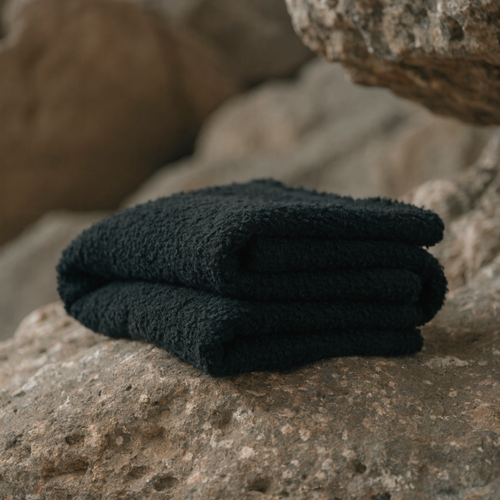 Black Boucle Throw