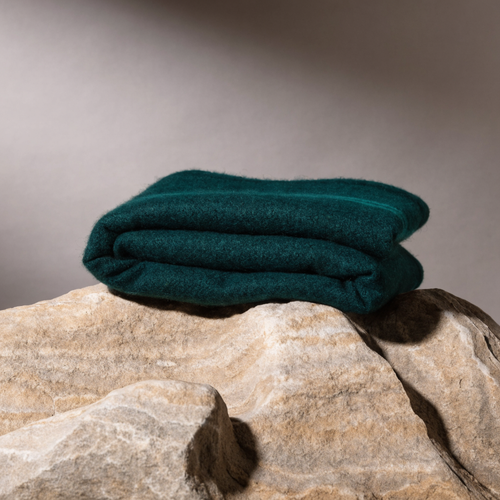 Cashmere Clubhouse Throw Racing Green