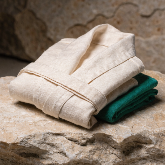 Private Court Linen Robe Recovery Set