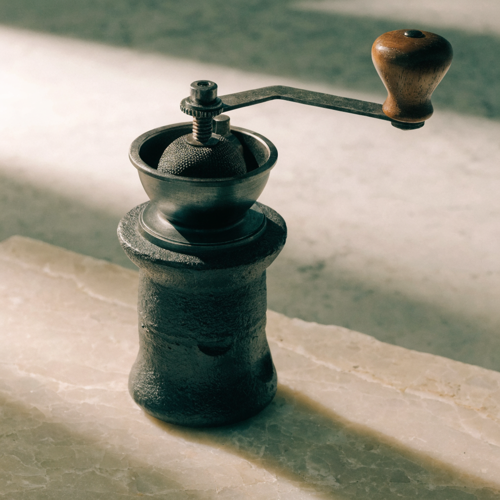 Hand Burr Coffee Grinder