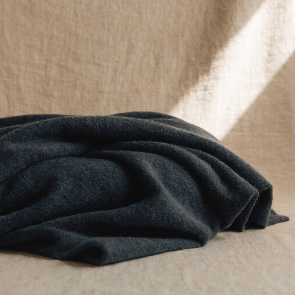 Pure Merino Wool Bed Blanket — Charcoal
